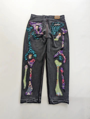 These period stain pants : r/CrappyDesign